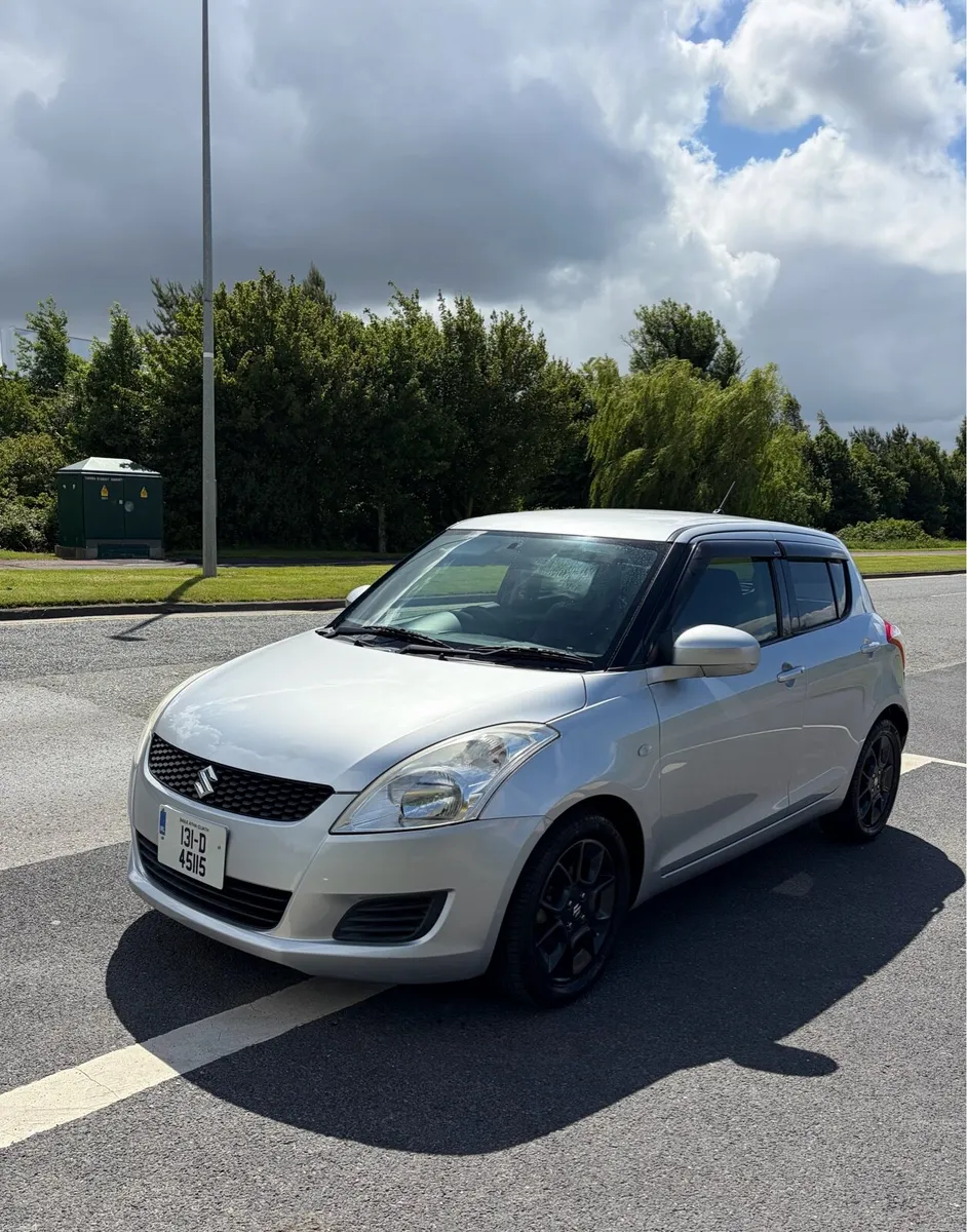 2013 Suzuki Swift 1.2 Auto LOW KMS - Image 2