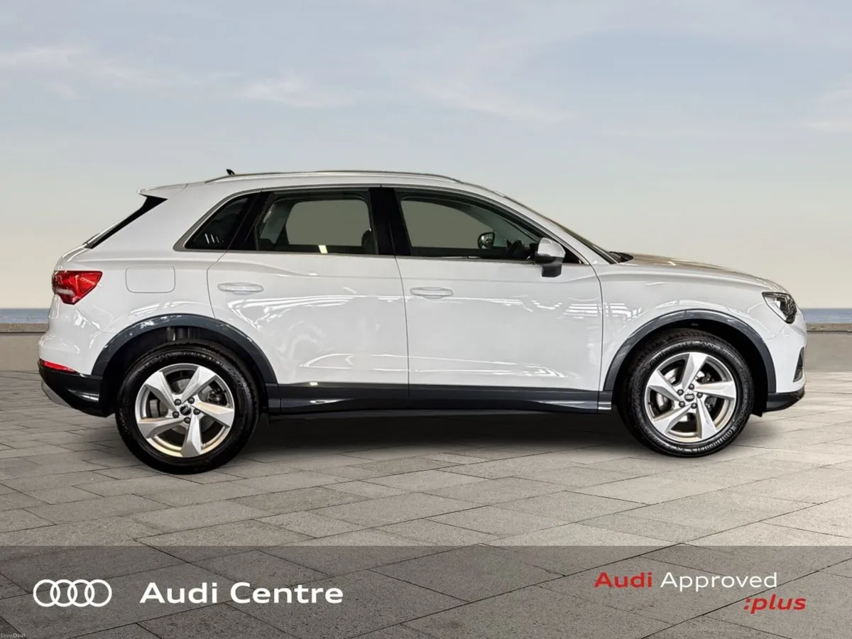 Audi Q3 35 TDI 150HP S Tronic SE - Image 5