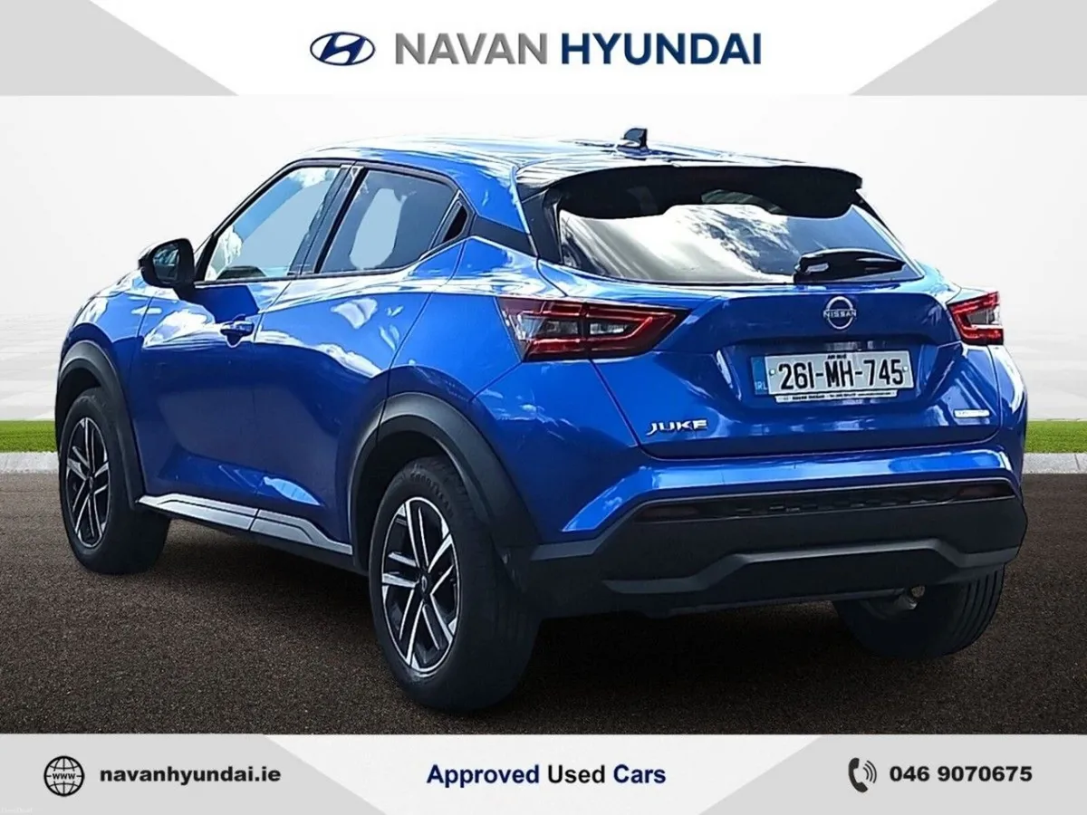 Nissan Juke HYBRID 1.6 SV PREMIUM *EX DEMO* - Image 6