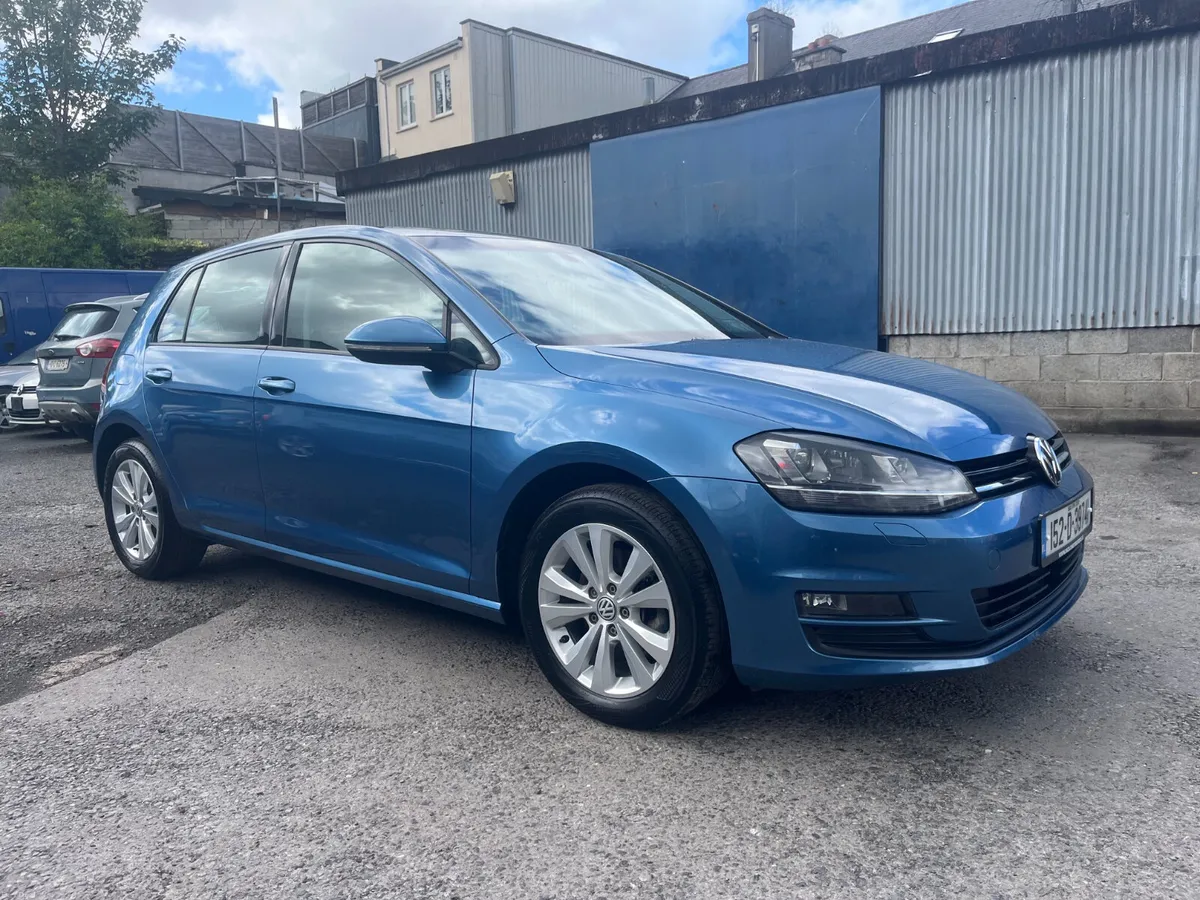 2015 VOLKSWAGEN GOLF COMFORTLINE AUTOMATIC - Image 1