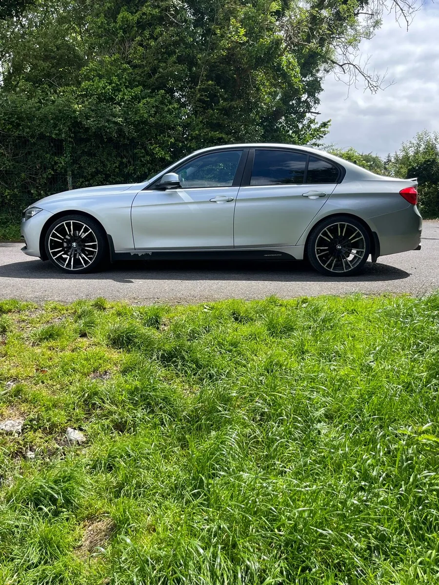 BMW 3 series - Image 2