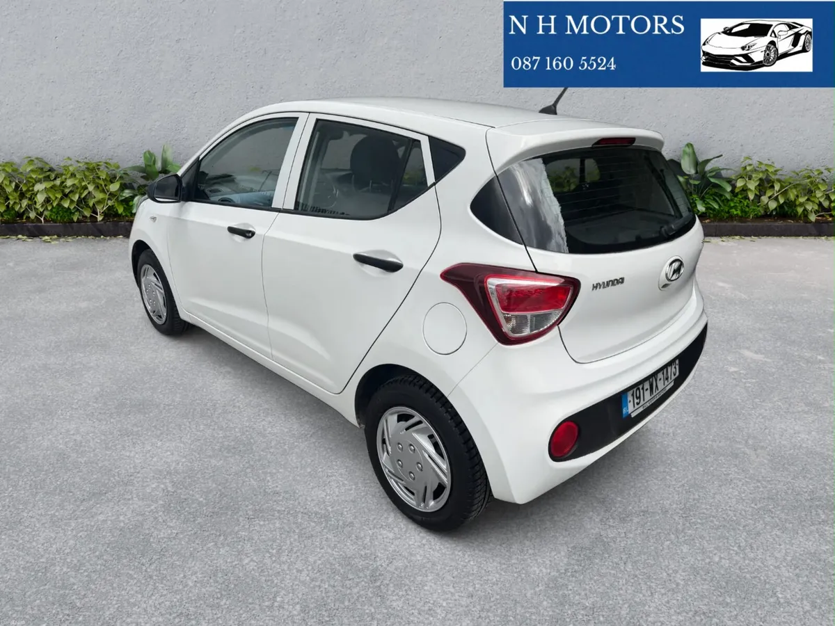 Hyundai i10 2019 CLASSIC 1.0  5 DOOR - Image 5
