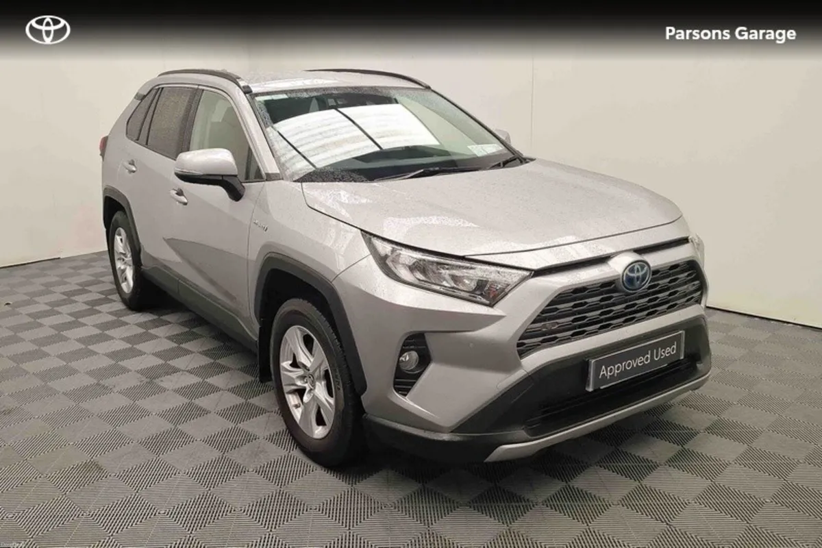 Toyota RAV4 RAV4 HYBRID LUNA 2WD - Image 1