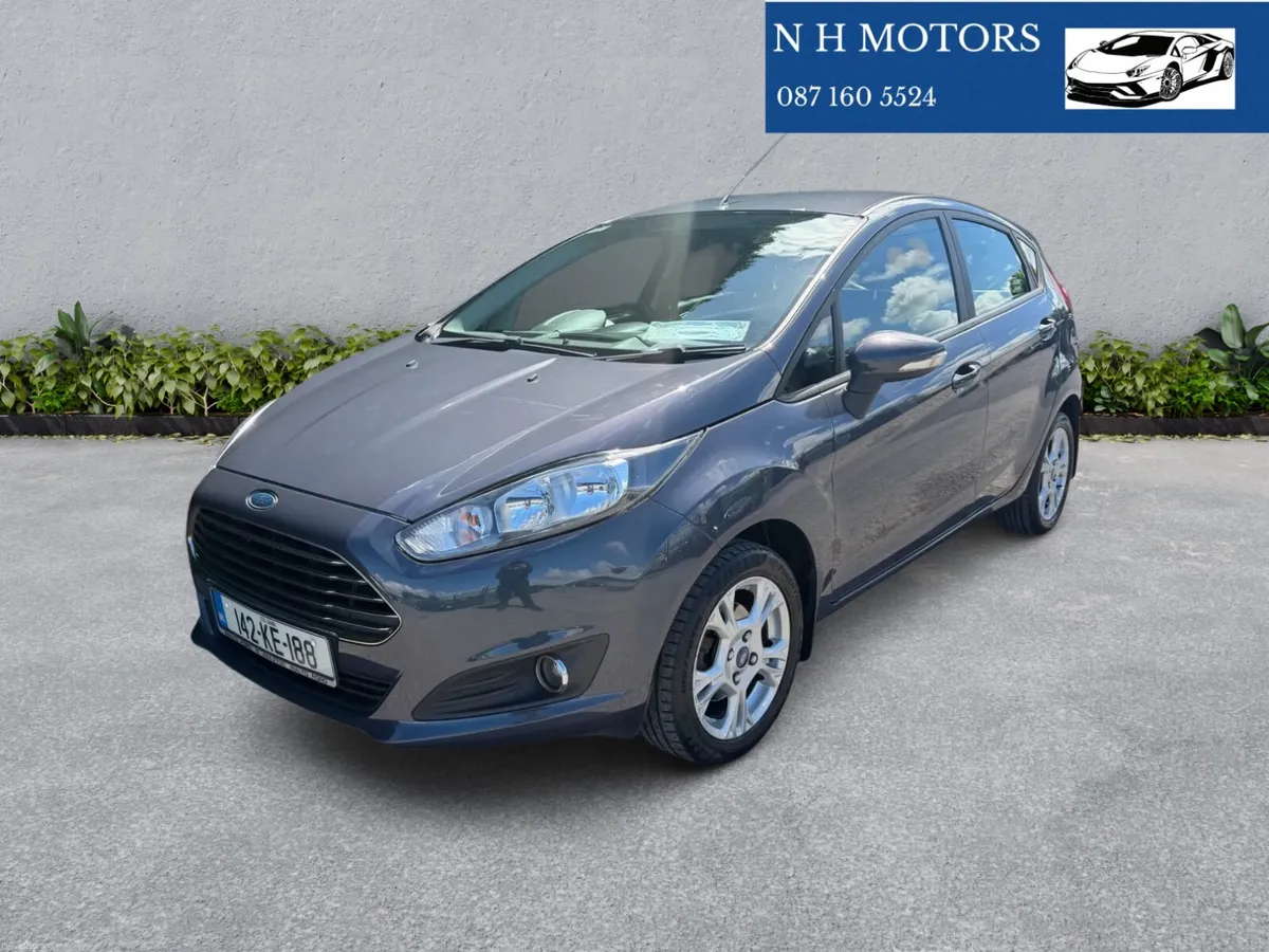 Fiesta 2014 ZETEC 1.25 A/C 1 OWNER FROM NEW - Image 4