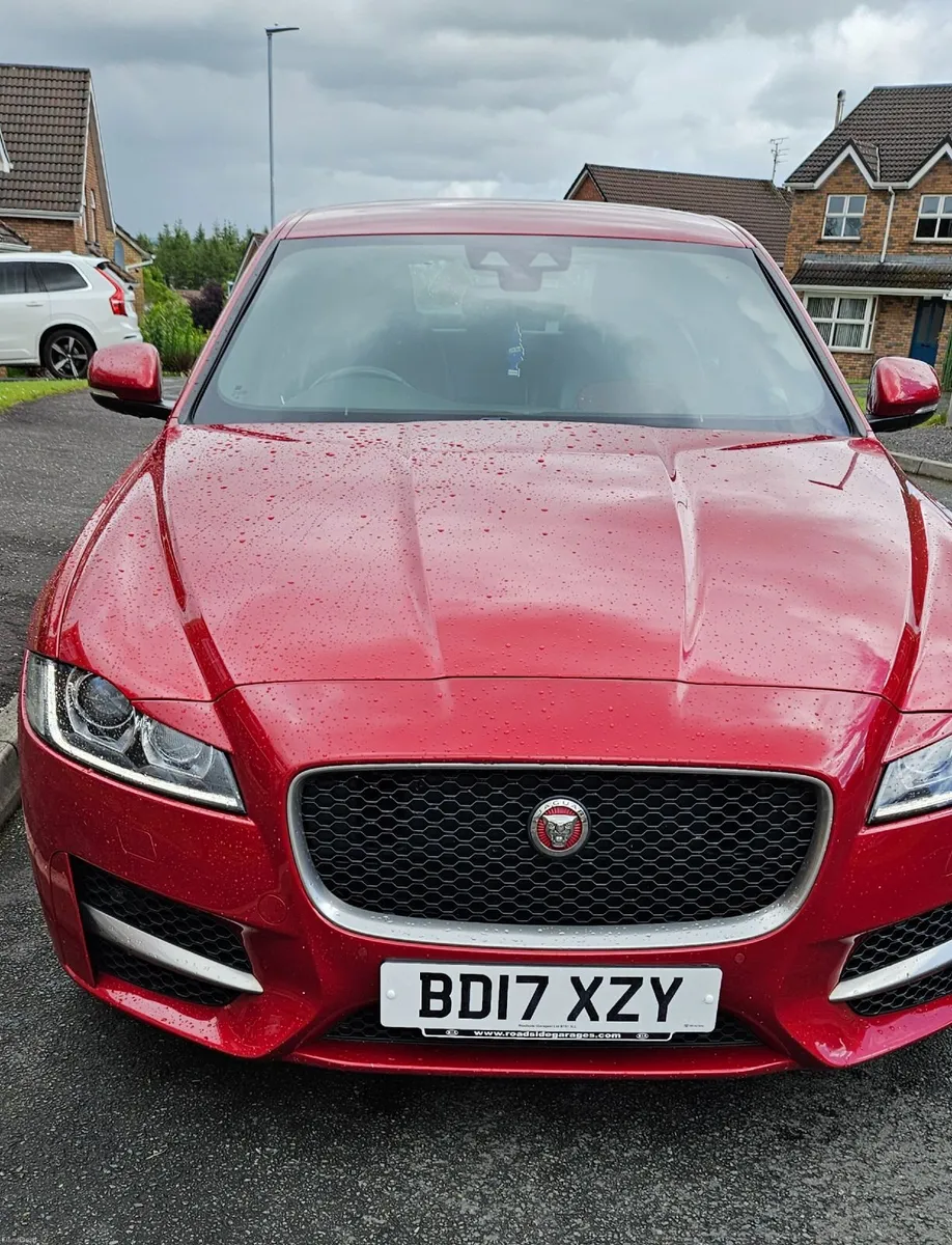 Jaguar XF 2017 - Image 4