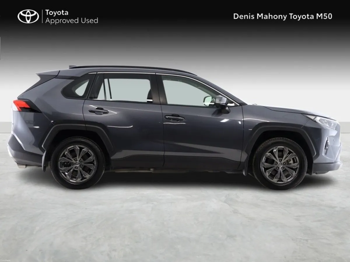 Toyota RAV4 Sol Hybrid - Image 3