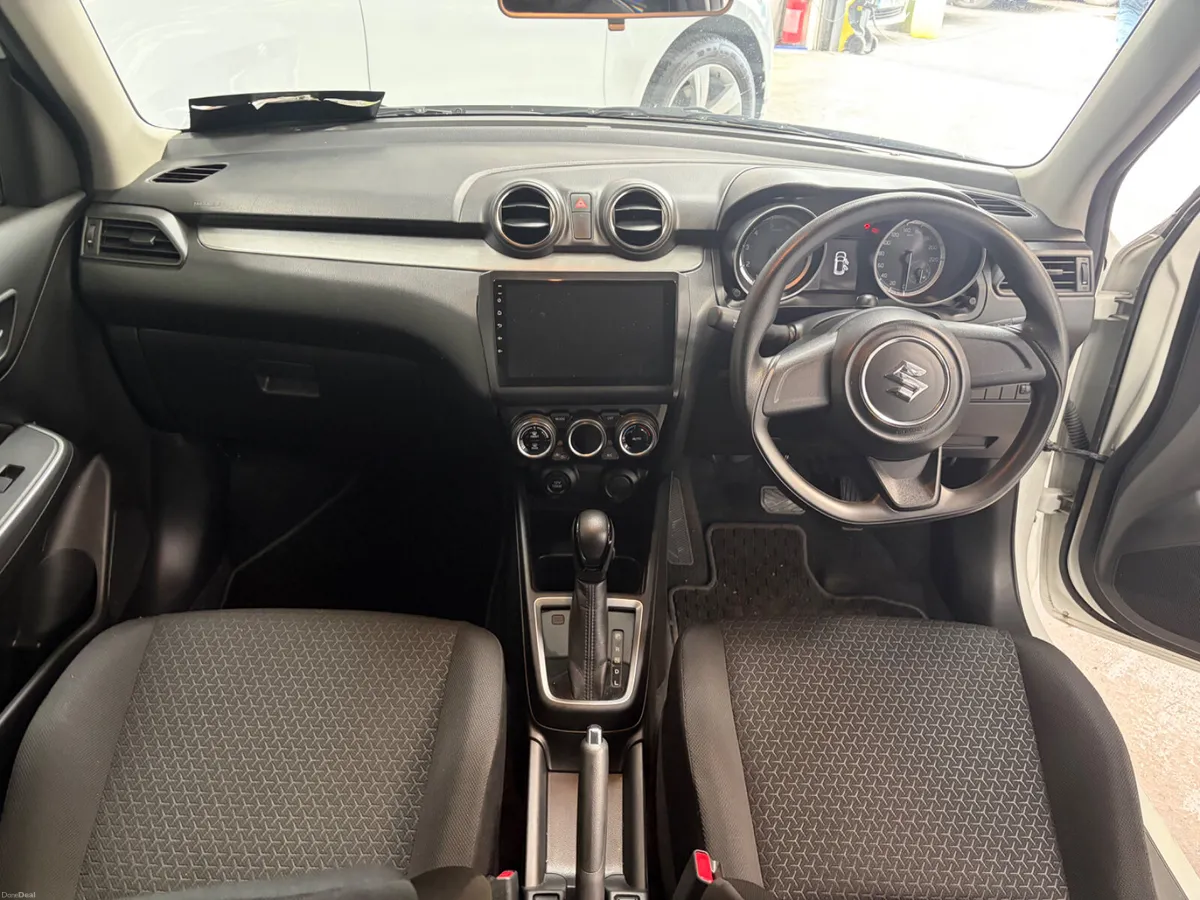 Suzuki Swift 2019. 1.2 SZ3 AUTOMATIC - Image 6