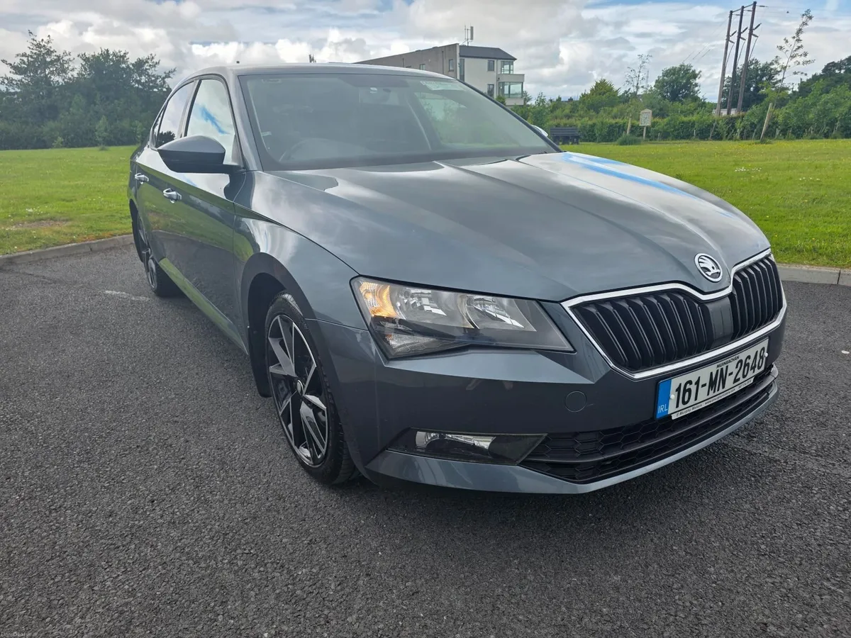 Skoda Superb 1.6L Diesel 2016 - Image 1