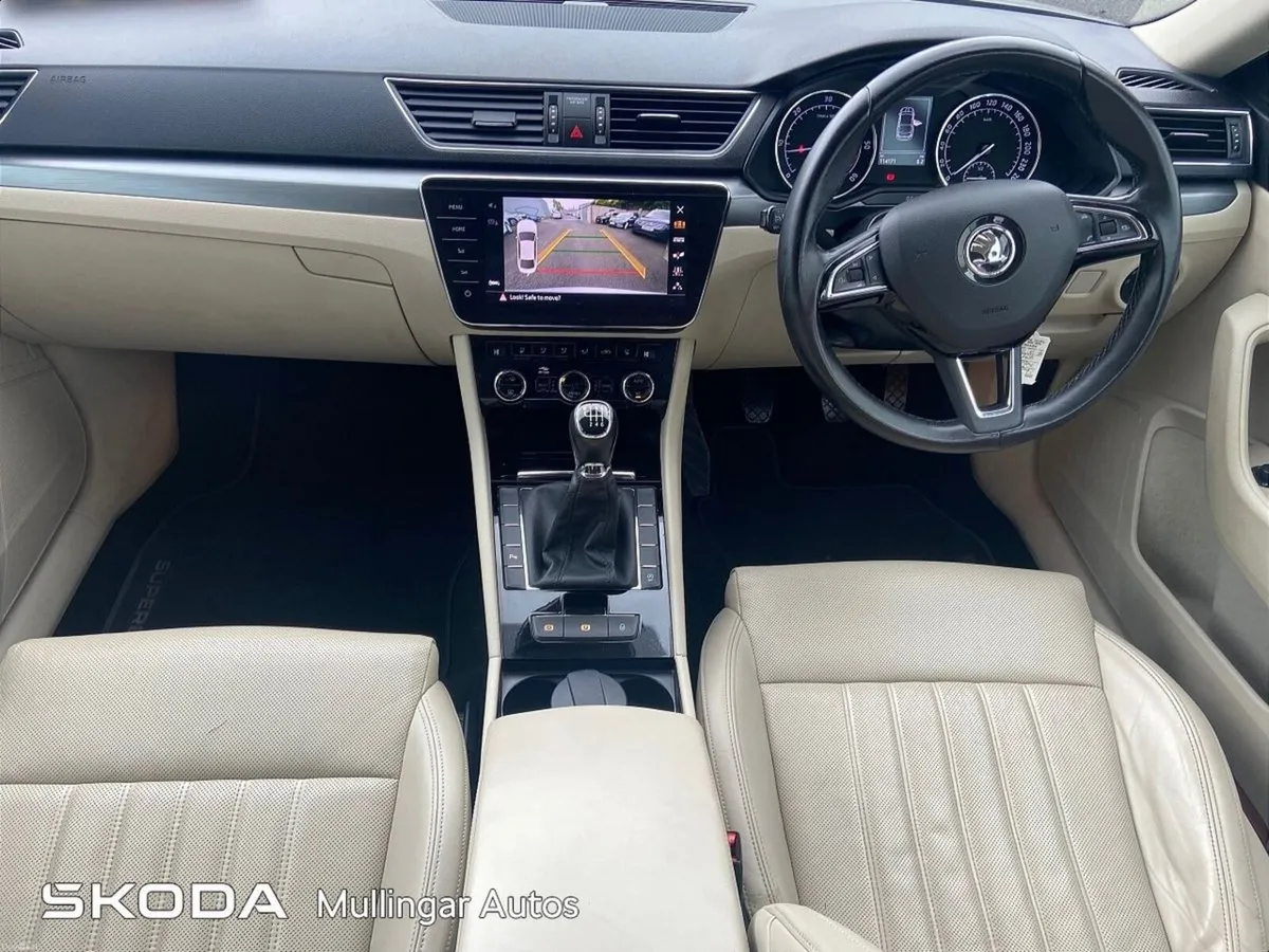 Skoda Superb 1.6 TDI 120bhp Style - Image 2