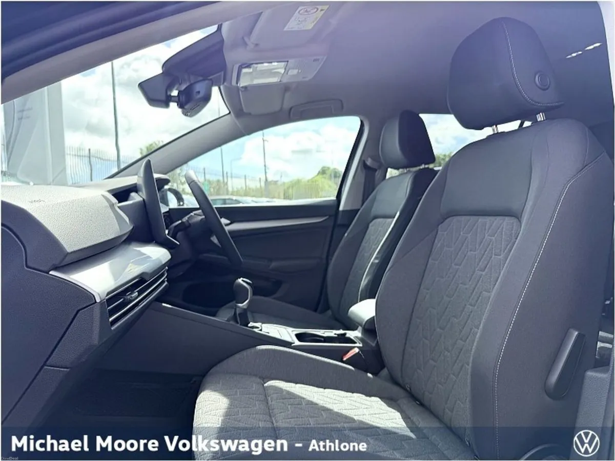 Volkswagen Golf EDITION 75 2.0 TDI 116HP - Image 4