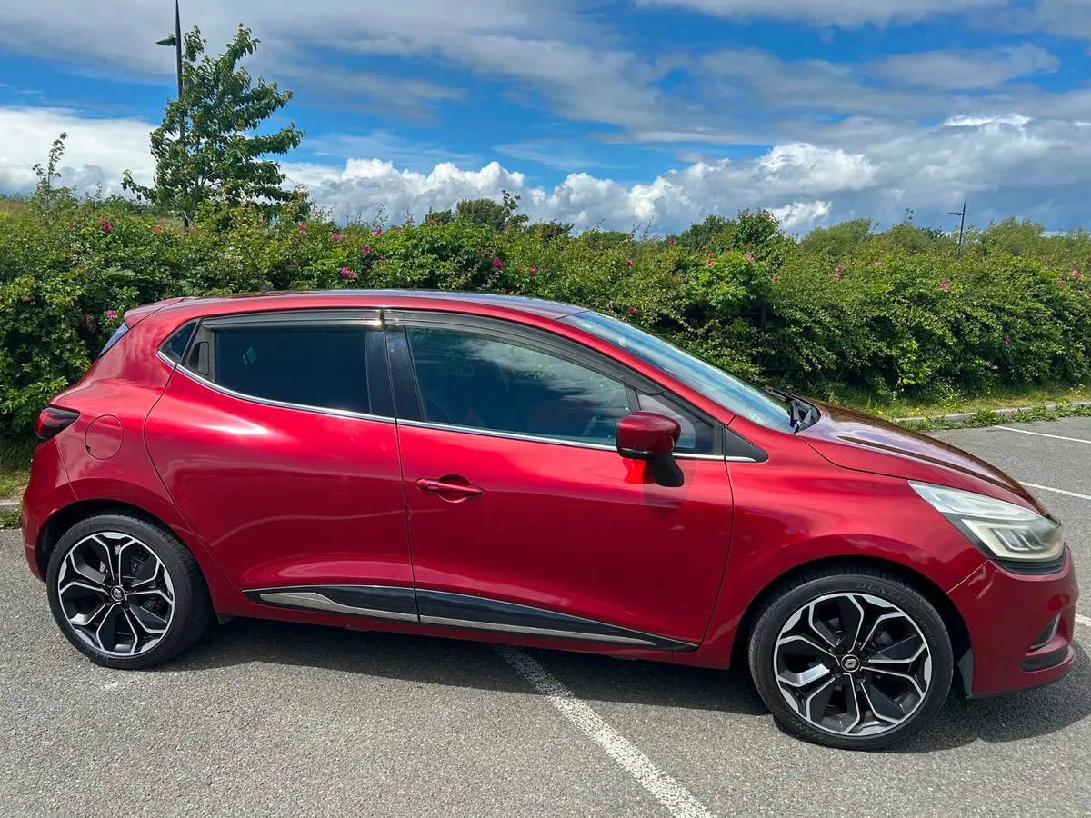 RENAULT CLIO 2017 1.2 PETROL AUTOMATIC - Image 4