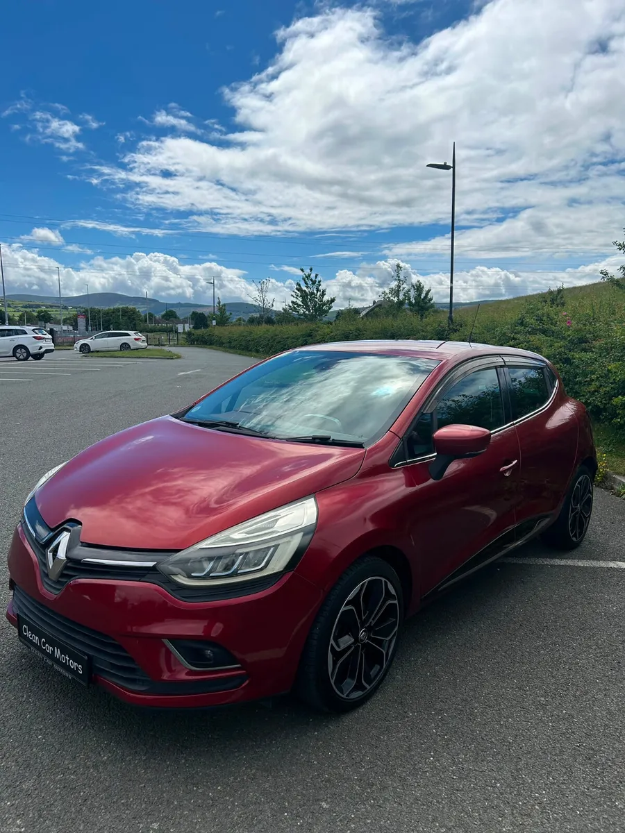 RENAULT CLIO 2017 1.2 PETROL AUTOMATIC - Image 3