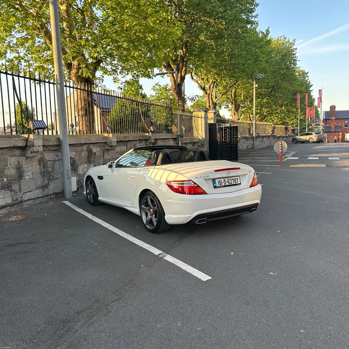 2015 Mercedes SLK 250 CDI AMG Sport - Image 2