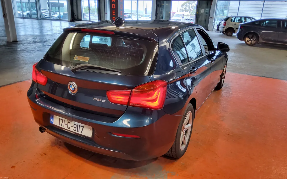 BMW 1-Series 2017 - Image 4