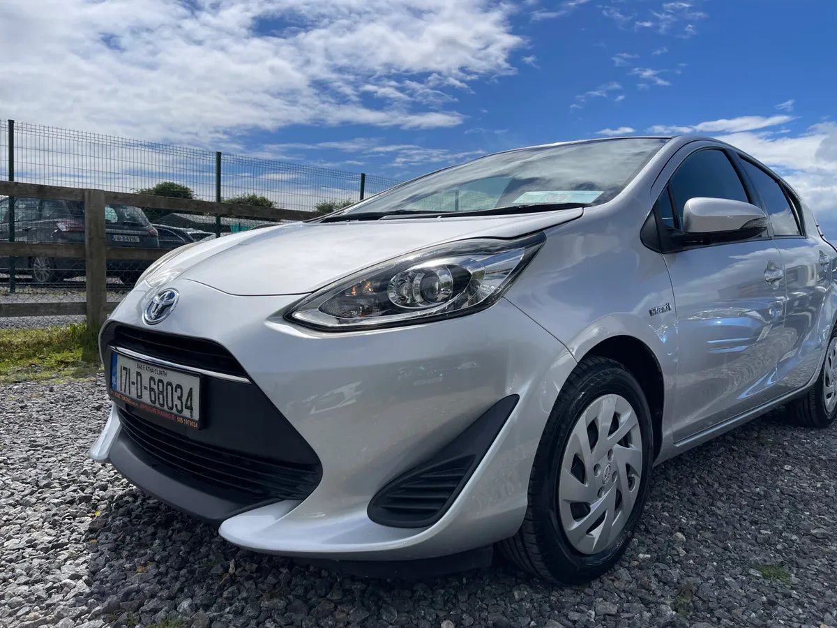Toyota Aqua 2017 Hybrid Auto New Shave - Image 3