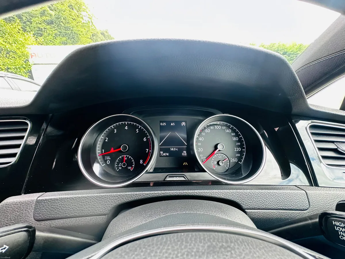 VW GOLF 2015 1.4 HIGHLINE MILANO EDITION - Image 6