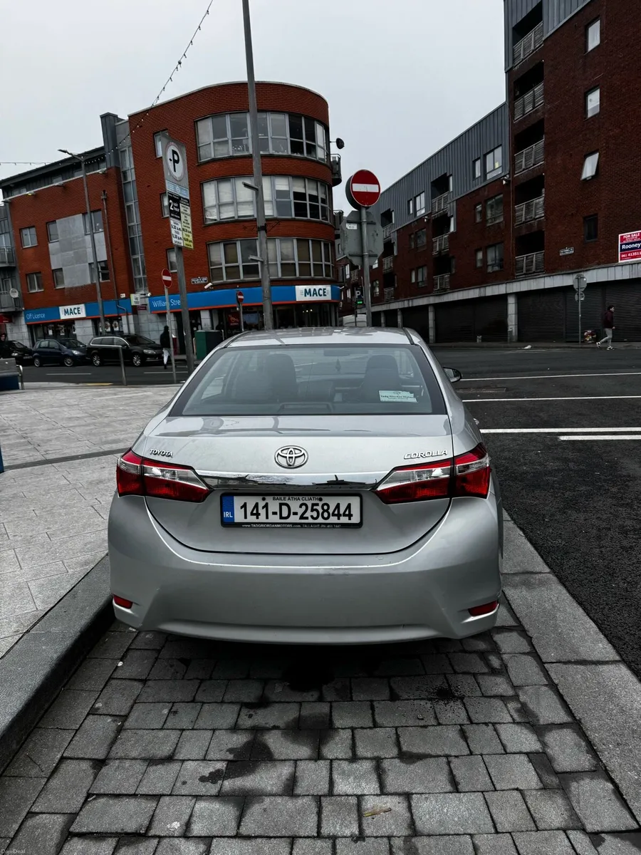 Corolla 1.3 petrol € 7,500 - Image 3
