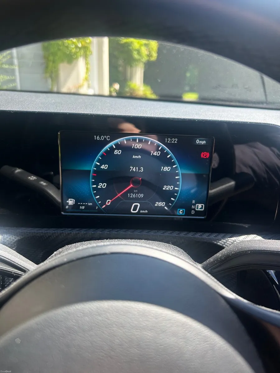 Mercedes-Benz A-Class 2019 - Image 3