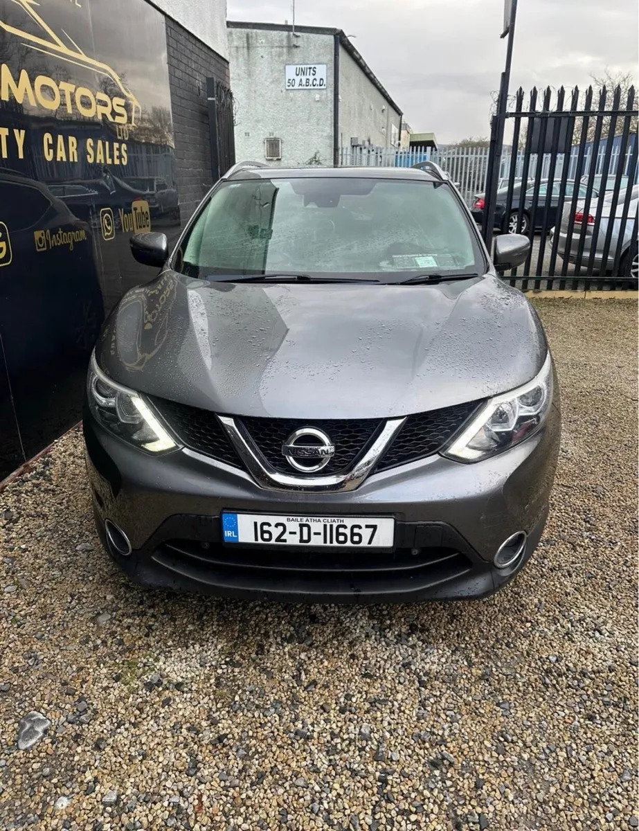 Nissan Qashqai 2016 automatic - Image 6