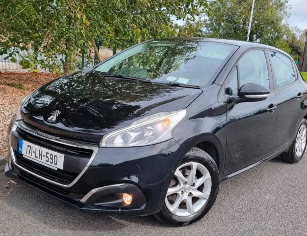 Peugeot 208 2017 with NCT until 2027 - Image 6