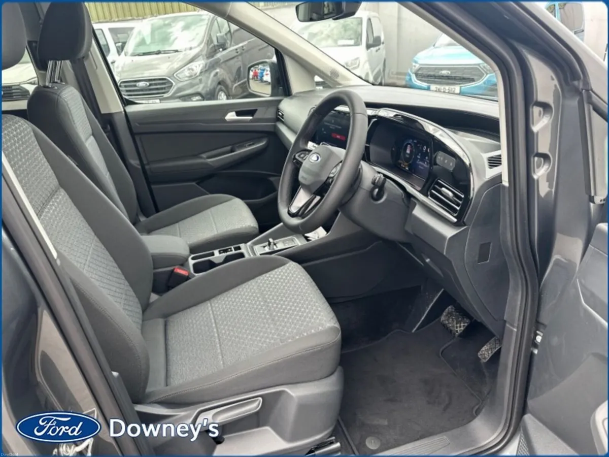 Ford Tourneo Connect 1.5 TD LIMITED 7-SEATER - Image 2