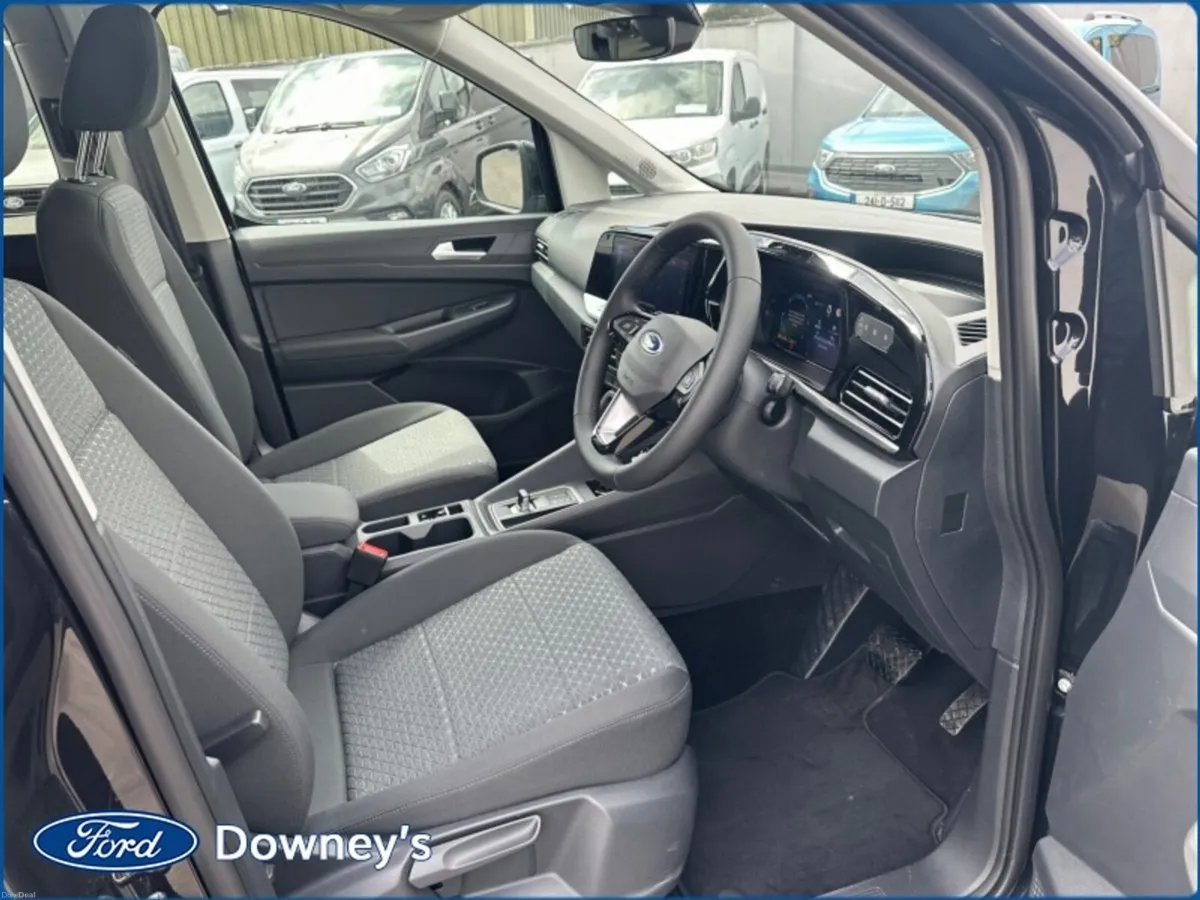 Ford Tourneo Connect 2.0 TD LIMITED 7-SEATER - Image 2