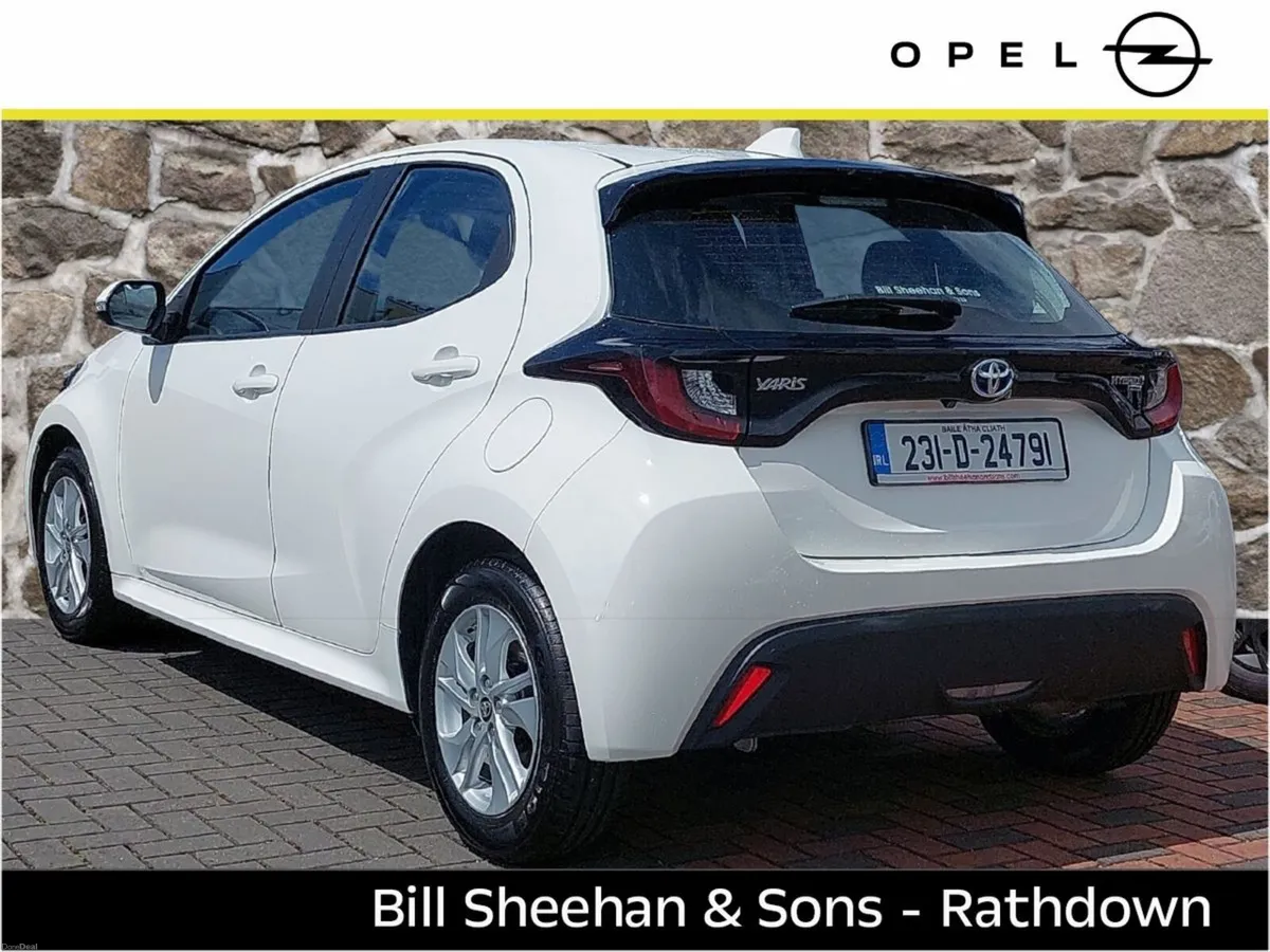Toyota Yaris 1.5 Hybrid 5Dr Luna - Image 4