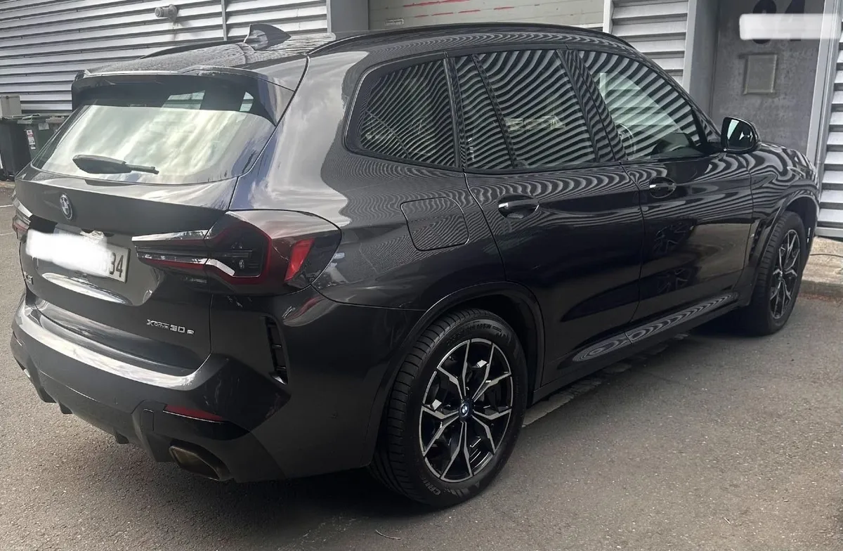BMW X3 2023 M SPORT XDRIVE 30e HYBRID PHEV In Grey - Image 4