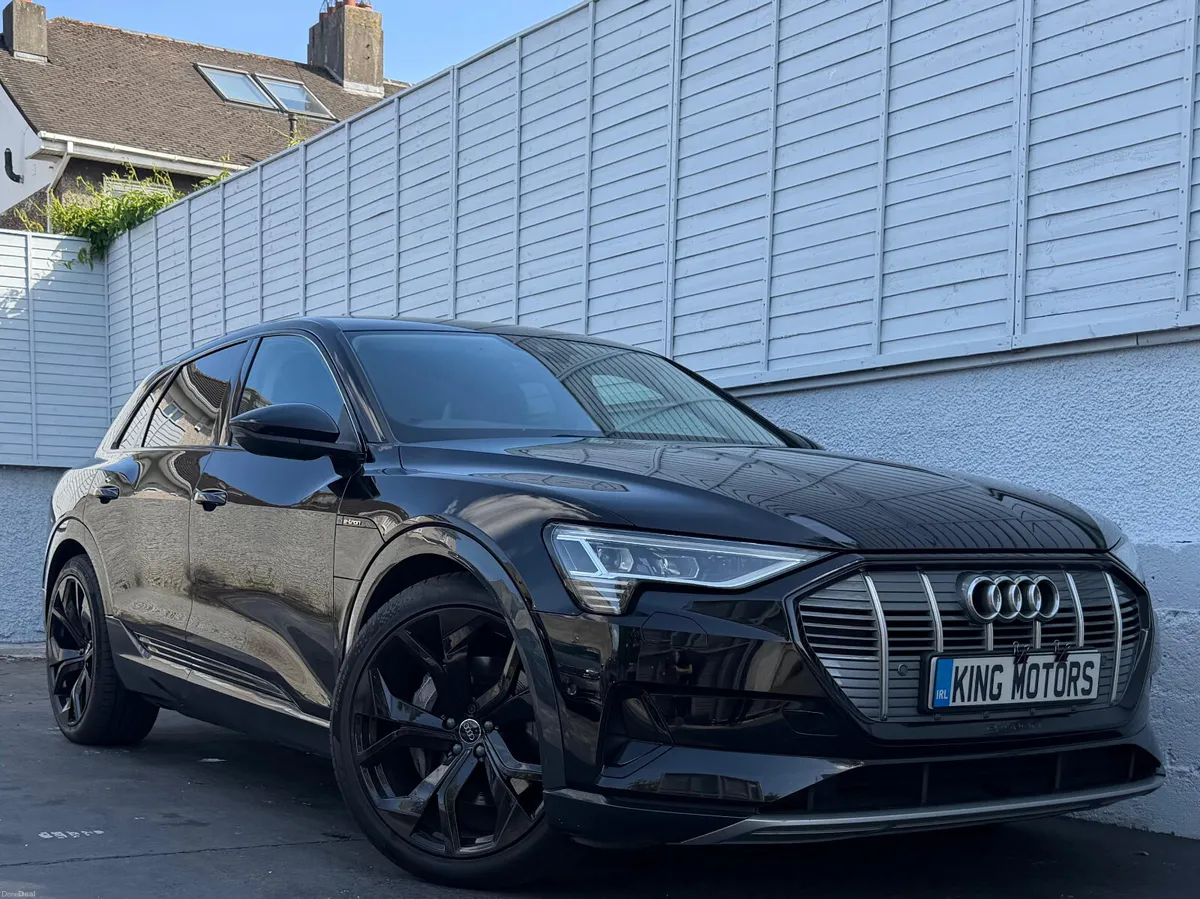 Audi e-tron 2021 / TECHNIK 50 / 22" ALLOYS - Image 1