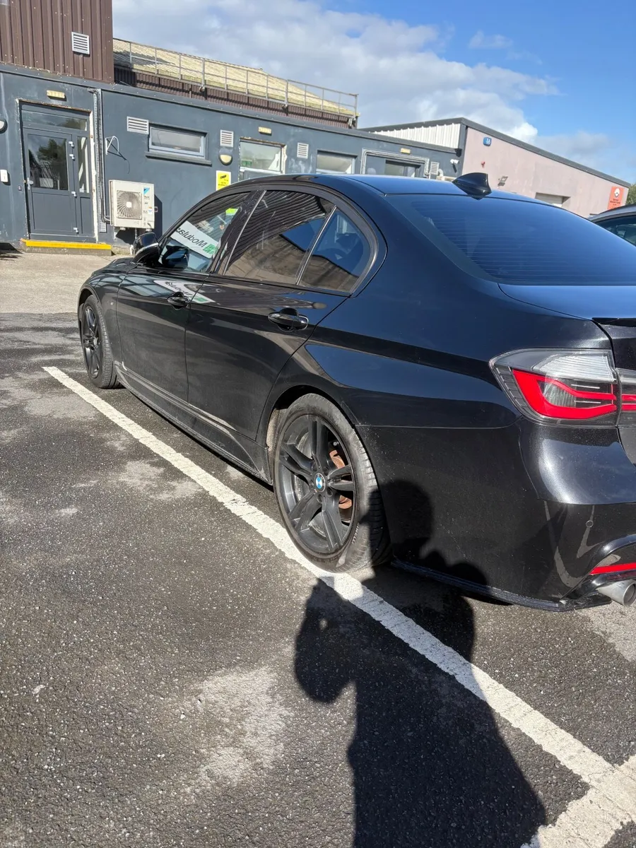 BMW 3-Series 2014 - Image 4