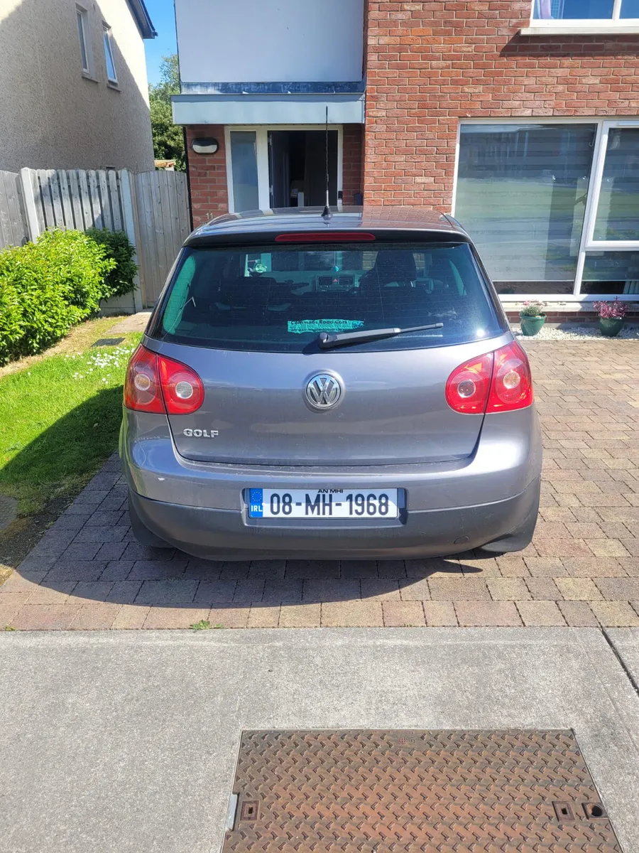MINT Volkswagen Golf 2008 - Image 3