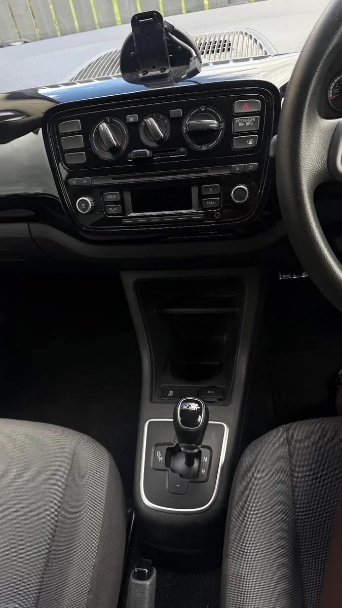 Volkswagen up! 2013 - Image 6