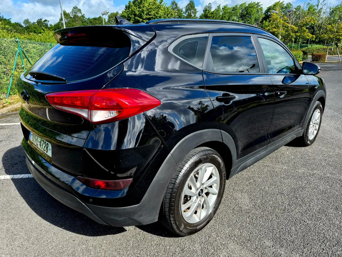 2017 HYUNDAI TUCSON 1.7D SE NAV - Image 3