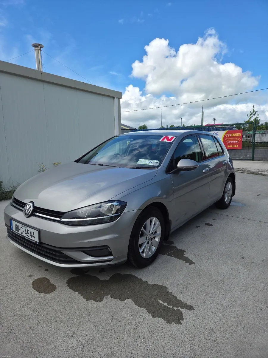 Volkswagen Golf 2018  Trendline 1.6 tdi 115BPH - Image 3