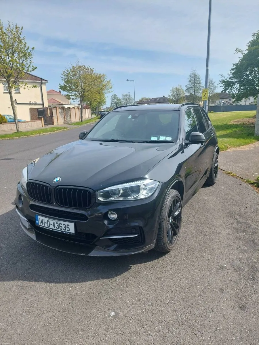 BMW X5 M50d - Image 1