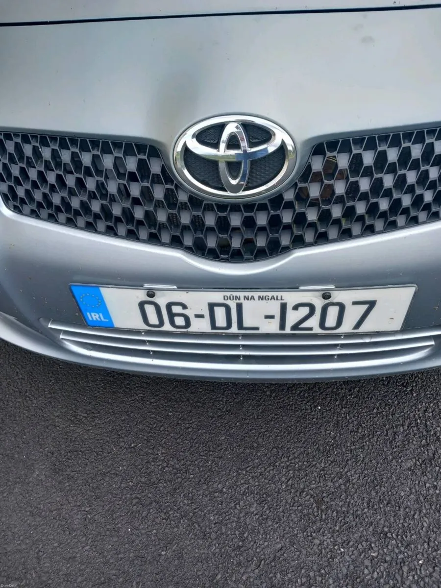 Car - Image 2