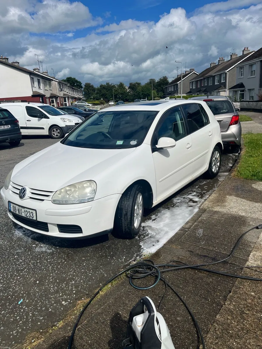 Golf - Image 1