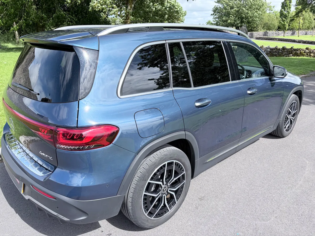 Mercedes-Benz EQB AMG LNE PREMIUM 4 MATIC 7 Seater - Image 2