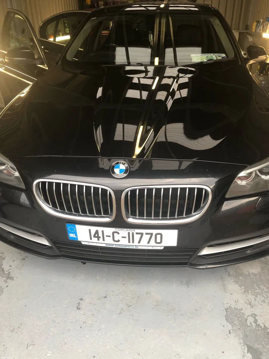 BMW series 5 - Image 1