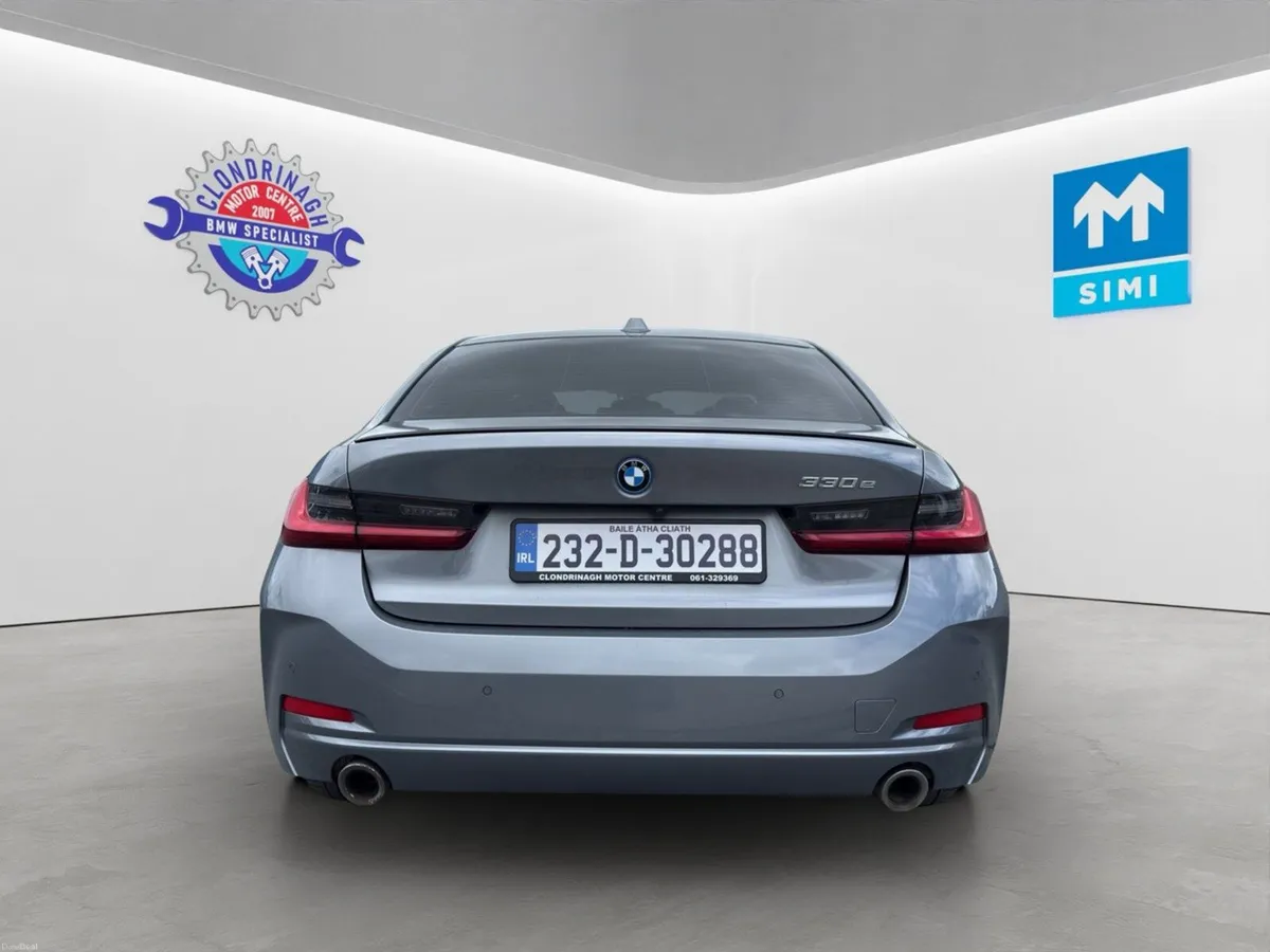 BMW 330E Sport Plug-in Hybrid only  40,692km - Image 4