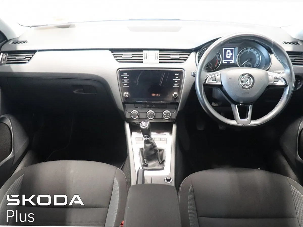 Skoda Octavia Ambition 1.6TDI 115HP - Image 2