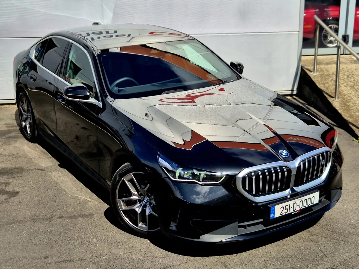 2025 BMW i5 Sports Edition 40, Sunroof, Harmon - Image 4