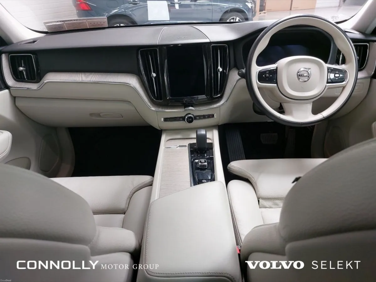 Volvo XC60 Plus Model | Bright Theme | Plug in Hyb - Image 4