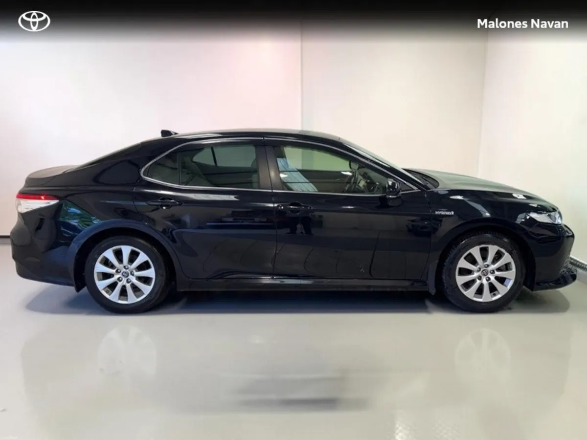 Toyota Camry CAMRY HYBRID SOL - Image 3