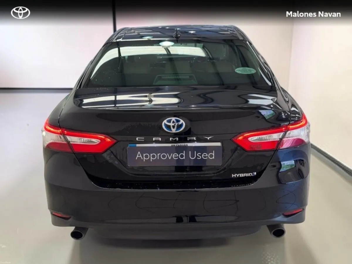 Toyota Camry CAMRY HYBRID SOL - Image 4