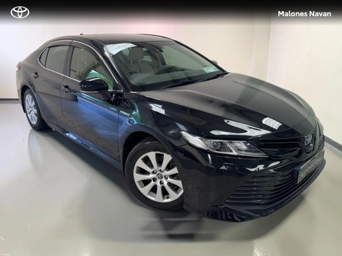 Toyota Camry CAMRY HYBRID SOL - Image 1