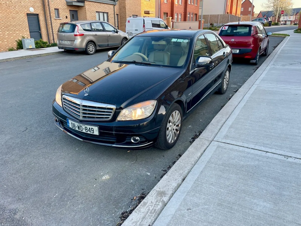Mercedes Benz C180 - Image 3
