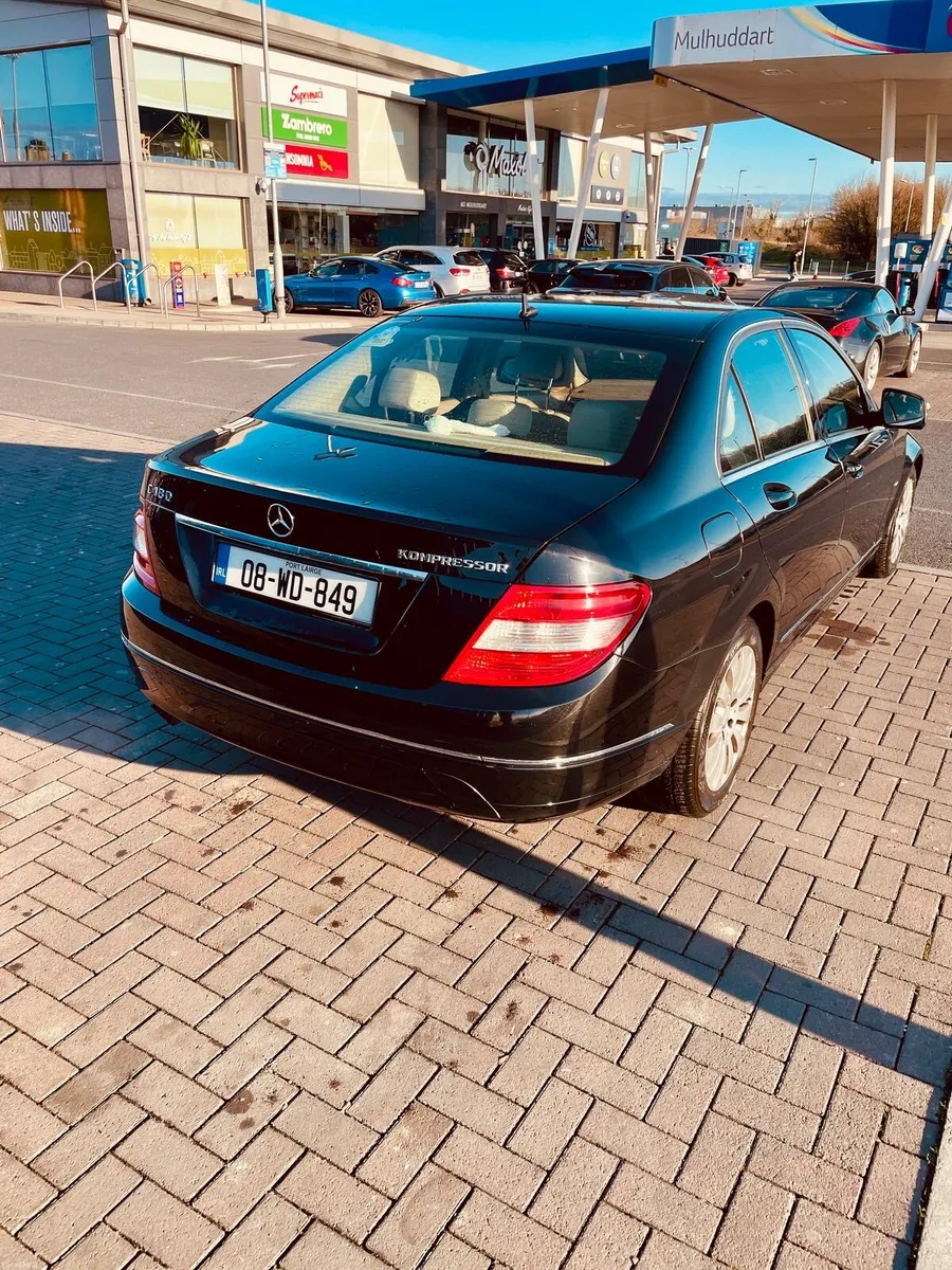 Mercedes Benz C180 - Image 5