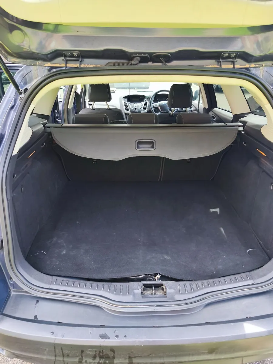 Ford Focus 2012 - Image 3