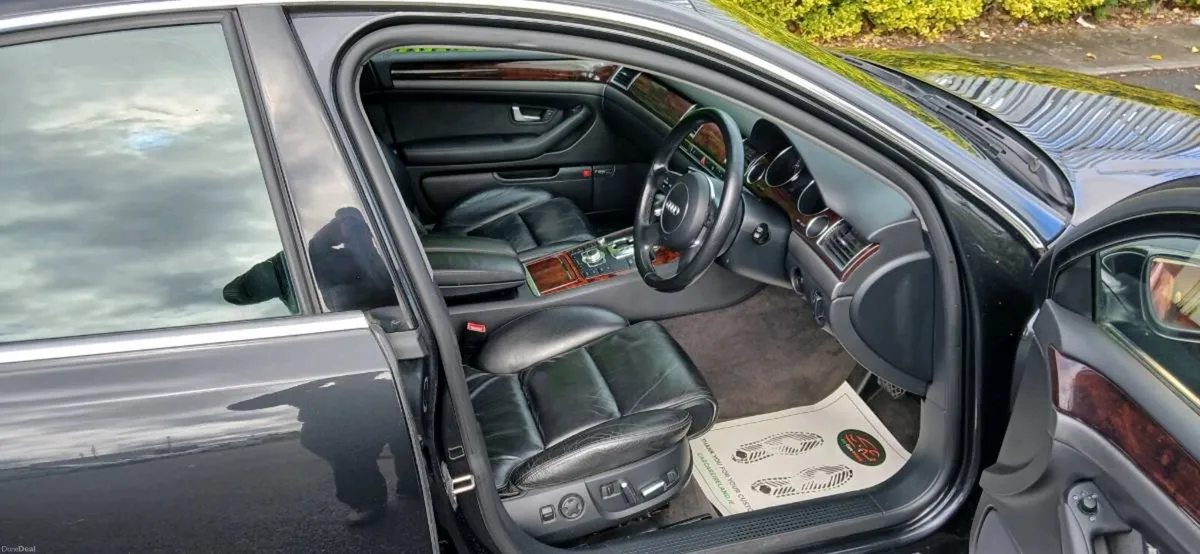 2005 audi A8 3.0 petrol automatic - Image 6